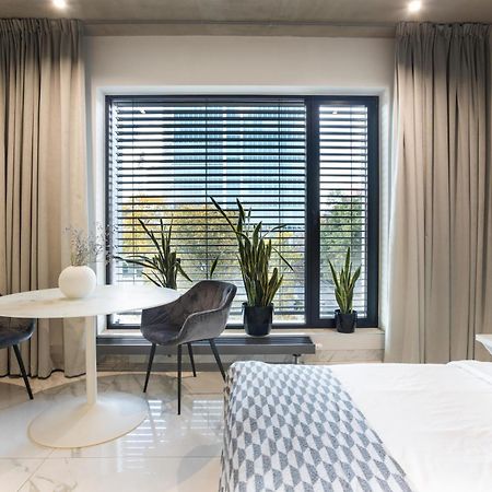 Centro Design Apartments - Polwiejska พอซนาน ภายนอก รูปภาพ