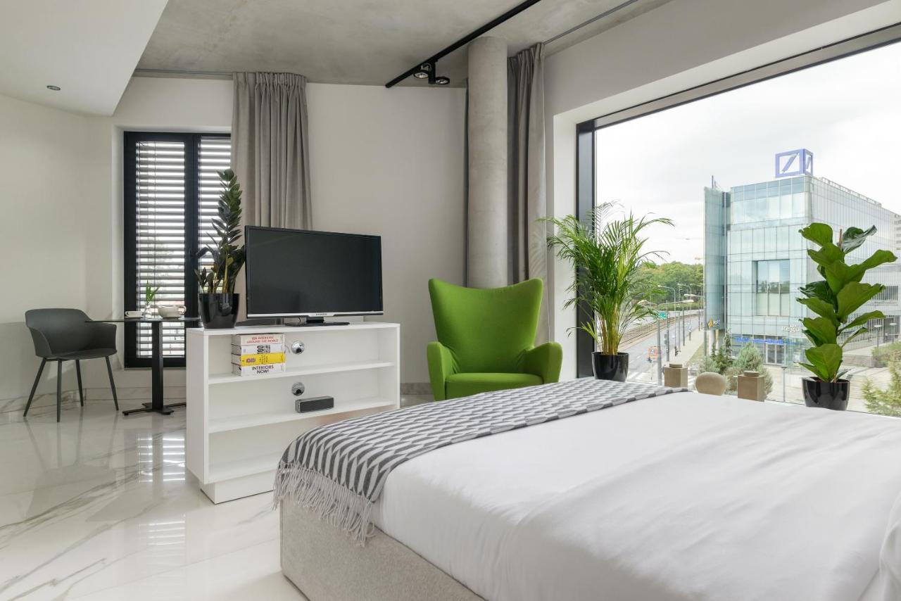 Centro Design Apartments - Polwiejska พอซนาน ภายนอก รูปภาพ