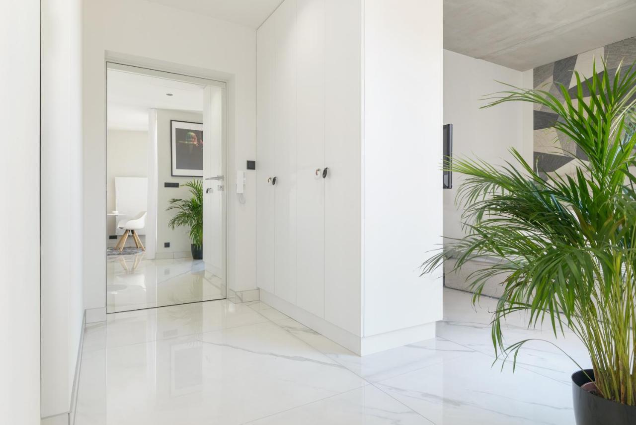 Centro Design Apartments - Polwiejska พอซนาน ภายนอก รูปภาพ