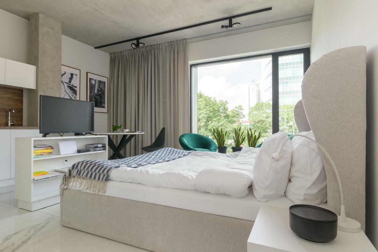 Centro Design Apartments - Polwiejska พอซนาน ภายนอก รูปภาพ