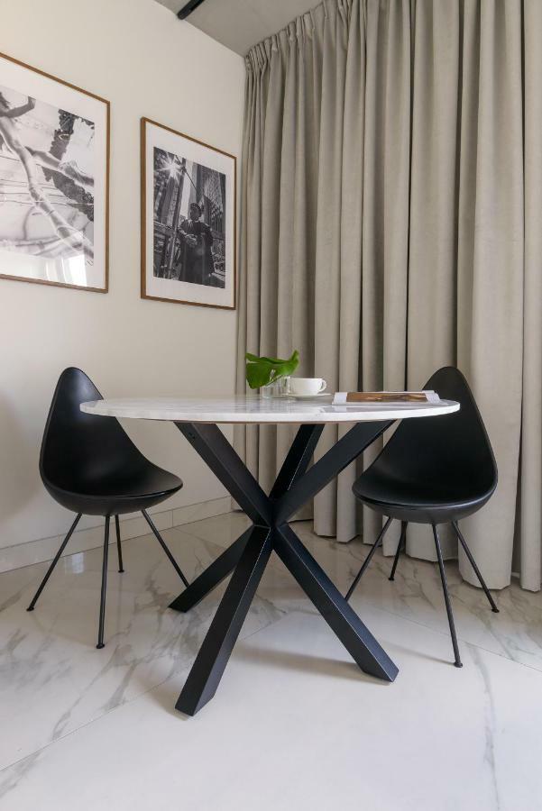 Centro Design Apartments - Polwiejska พอซนาน ภายนอก รูปภาพ
