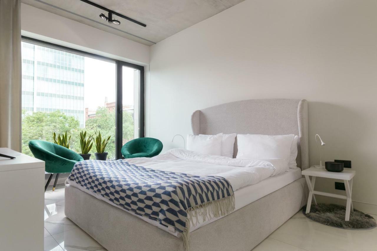 Centro Design Apartments - Polwiejska พอซนาน ภายนอก รูปภาพ