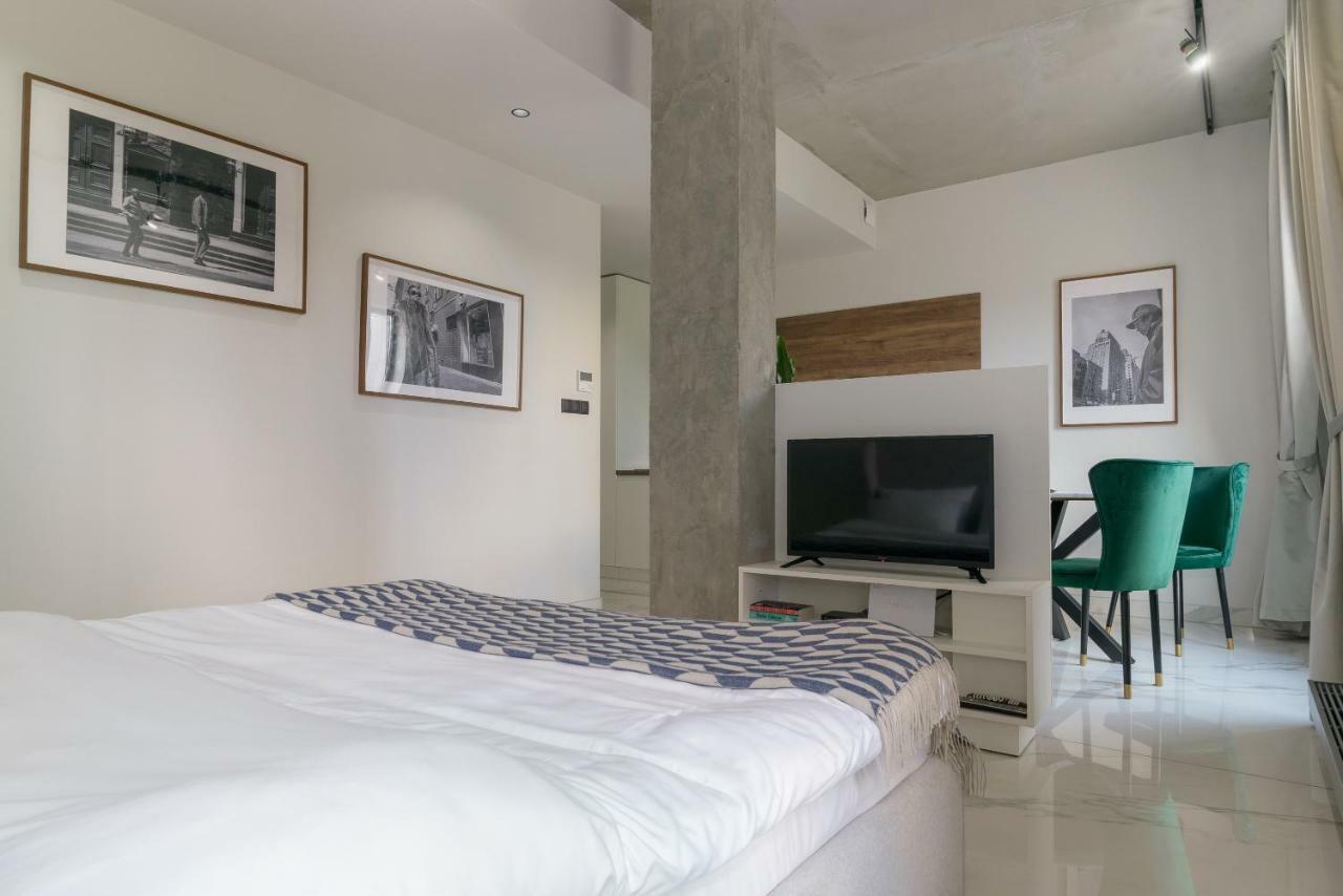 Centro Design Apartments - Polwiejska พอซนาน ภายนอก รูปภาพ