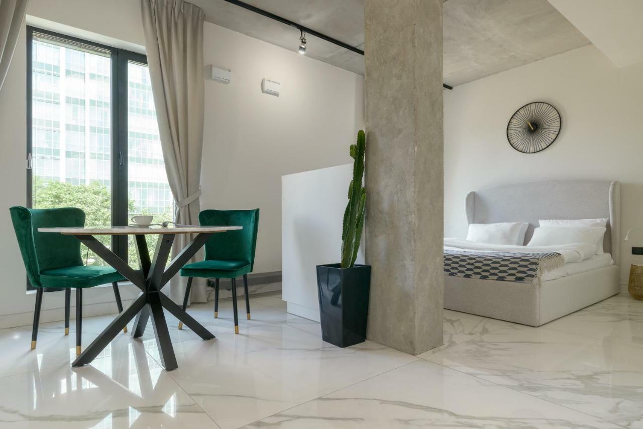 Centro Design Apartments - Polwiejska พอซนาน ภายนอก รูปภาพ